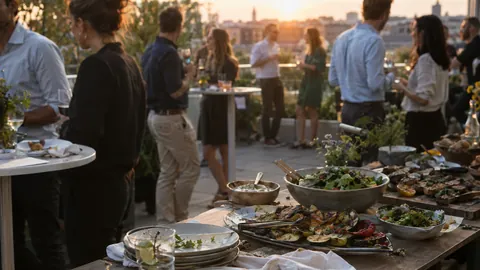 Sommerliche Firmenfeier mit Buffet auf der Büroterrasse